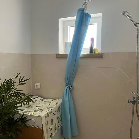 Bed & Breakfast Sopas E Descanso Albufeira
